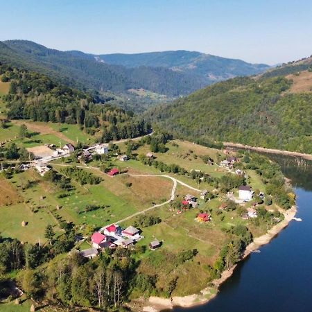 Cabana Baraj Apuseni Mountains Mihoesti Luaran gambar